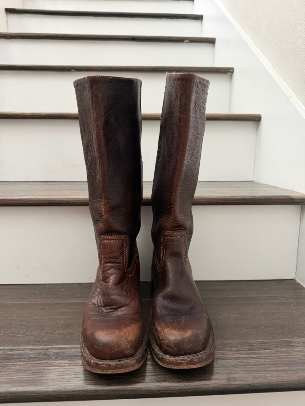 Frye Campus Boots 14l Classic Tall Brown Leather Riding Boots Sz 8.5 DISTRESSED - Picture 2 of 8